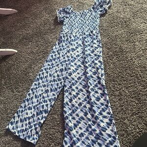 Girls jumpsuit ! Worn once!